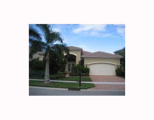 108 Tranquilla Dr in Palm Beach Gardens, FL - Building Photo