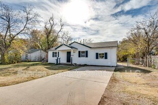 4424 SE 38th St in Del City, OK - Building Photo