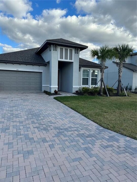 931 Fern Leaf Run in Bradenton, FL - Building Photo