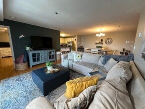 39 Parlin St in Everett, MA - Building Photo - Building Photo