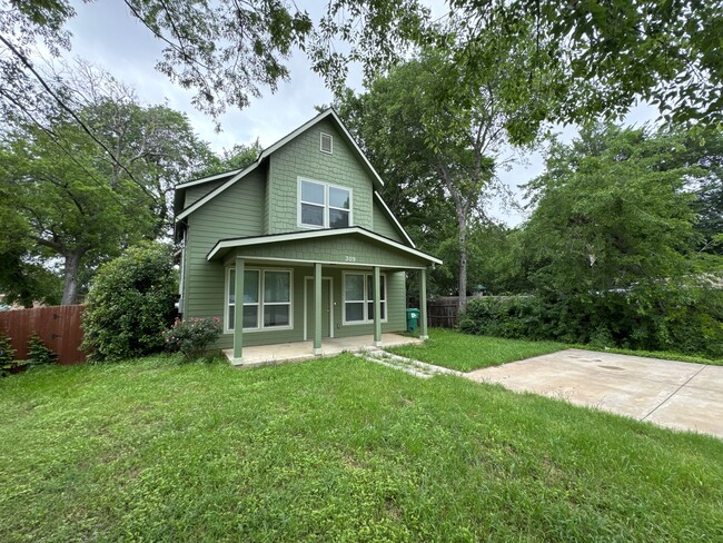property at 309 Hettie St