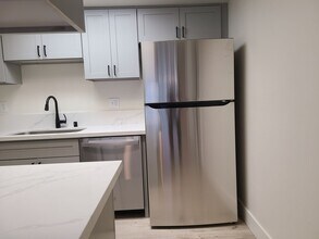 7945-7947 Tangors Way in Citrus Heights, CA - Building Photo - Building Photo