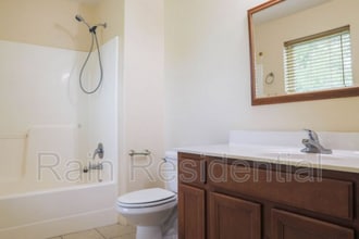 656 Water St in Biloxi, MS - Building Photo - Building Photo