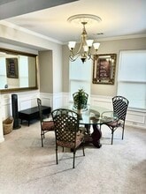 410 Broadmoore Sq in Atlanta, GA - Building Photo - Building Photo