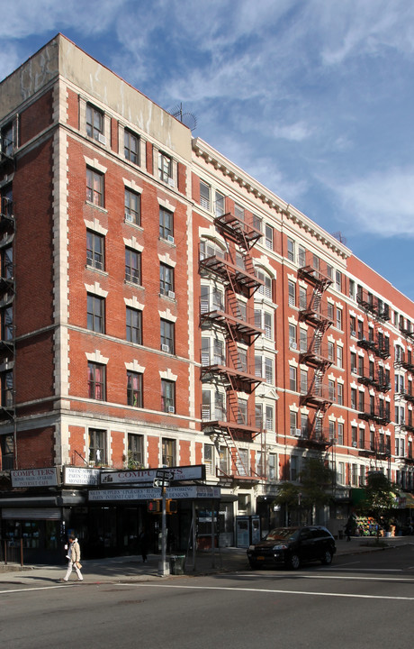 Hamilton Heights in New York, NY - Building Photo