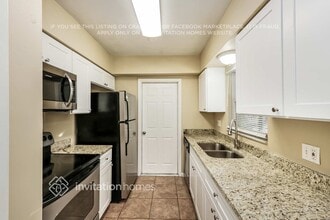 220 Mary Ellen Ave in Seffner, FL - Building Photo - Building Photo