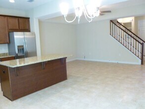 2051 Shalimar Loop in Sanford, FL - Building Photo - Building Photo