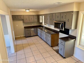 7141 Oak Forest Dr in Olive Branch, MS - Building Photo - Building Photo