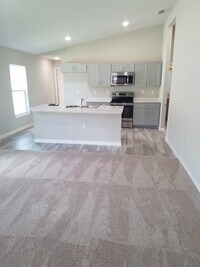 13004 Fruitville Way, Unit Master Suite