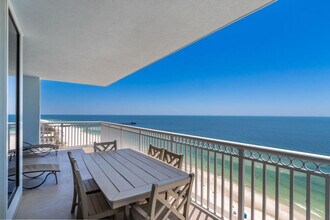 527 E Beach Blvd in Gulf Shores, AL - Building Photo - Building Photo