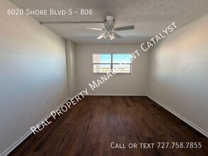 6020 Shore Blvd S in Gulfport, FL - Building Photo - Building Photo