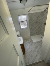 321 E Price St in Philadelphia, PA - Building Photo - Building Photo