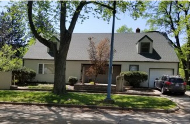 401 S Willis Ave, Unit South