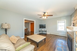 31 Upper Mountain Ave in Montville, NJ - Building Photo - Building Photo