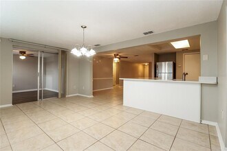 7325 Nova Scotia Dr in Port Richey, FL - Building Photo - Building Photo