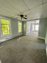 130 9th St, Unit 2 in Troy, NY - Building Photo - Building Photo