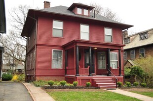 195 Bishop St. in New Haven, CT - Building Photo