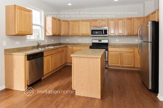 1415 Baltz Dr in Joliet, IL - Building Photo - Building Photo