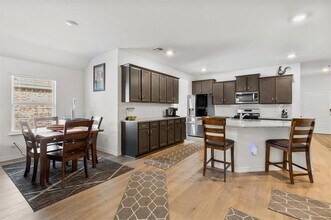 1302 Colonial Bluff Ln in Princeton, TX - Building Photo - Building Photo