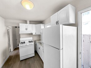 4028 E 18th St in Oakland, CA - Building Photo - Building Photo