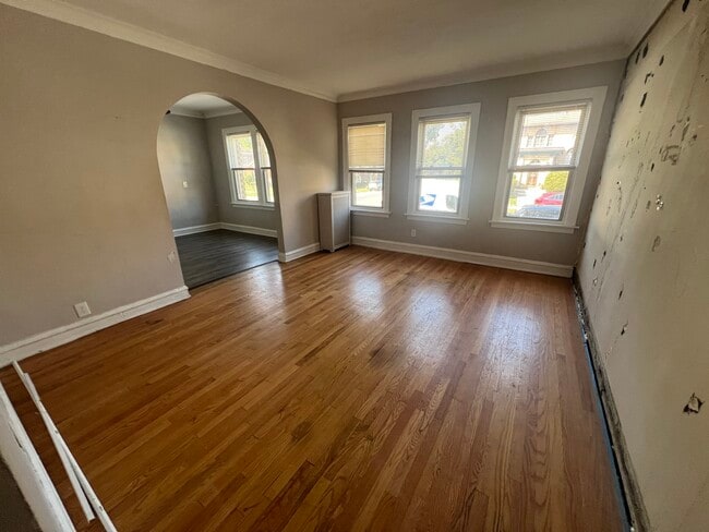 8559 S Bennett Ave in Chicago, IL - Building Photo - Building Photo