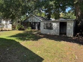 5140 Dimple Jackson St in Dallas, TX - Building Photo - Building Photo