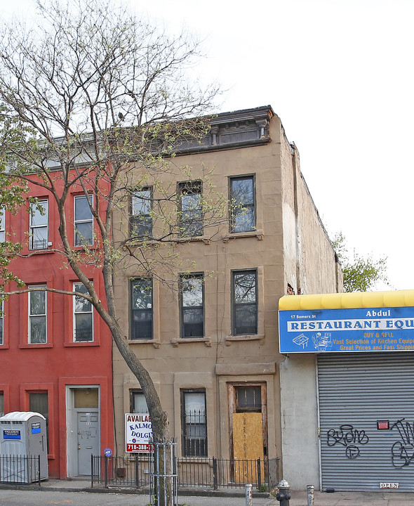 13 Somers St in Brooklyn, NY - Building Photo