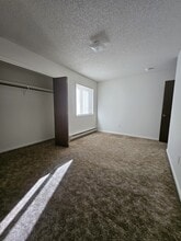 1935 Edwards Dr, Unit C in Sheridan, WY - Building Photo - Building Photo