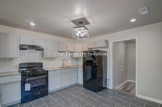 2144 Wright St in Gary, IN - Building Photo - Building Photo