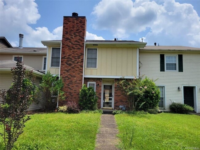 property at 5302 Rexford Ct