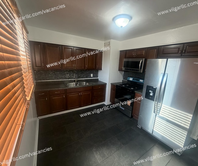 700 E 20th Ave in Gary, IN - Building Photo - Building Photo