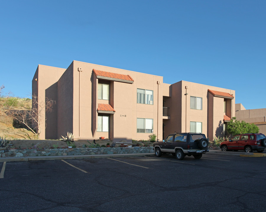 Oracle Apartments in Oracle, AZ - Building Photo