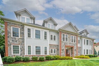 29 Euclid Ave in Summit, NJ - Building Photo - Building Photo