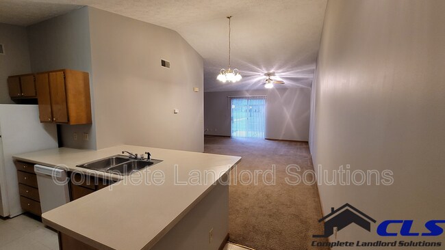 554 College Ave in Terre Haute, IN - Building Photo - Building Photo