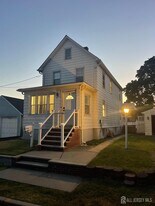 1 Harrison St in Sayreville, NJ - Building Photo