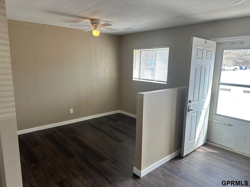 914 Chicago St in Plattsmouth, NE - Building Photo