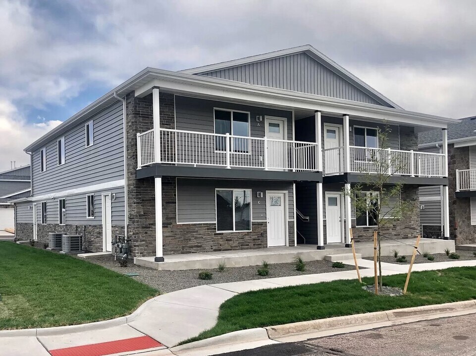 6334 Yellowstone Rd, Unit B in Cheyenne, WY - Building Photo