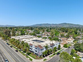 17211 Chatsworth Street in Granada Hills, CA - Foto de edificio - Building Photo