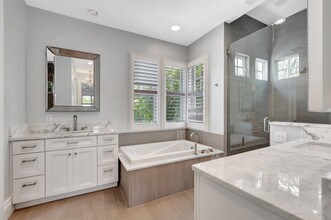 200 NW 10th St in Boca Raton, FL - Building Photo - Building Photo