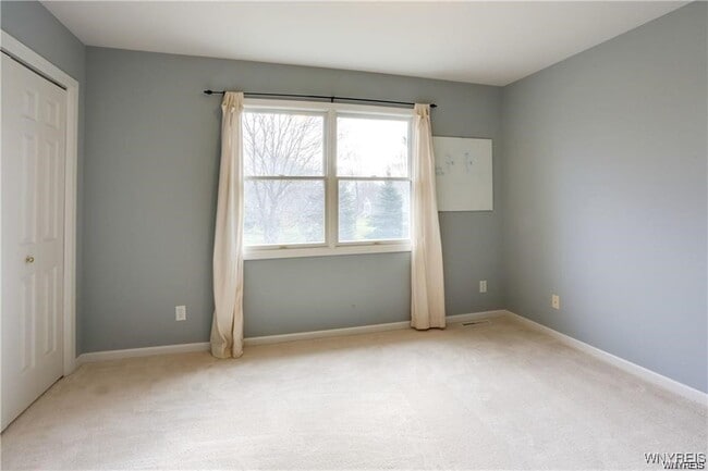 property at 5558 Martha's Vineyard