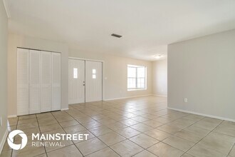 1035 Country Club Blvd in Titusville, FL - Building Photo - Building Photo