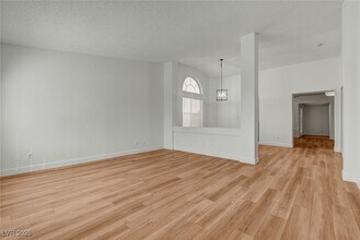 904 Ambusher St in Henderson, NV - Building Photo - Building Photo