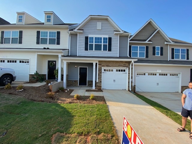 property at 917 Hillman Ln