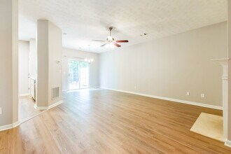 1563 River Main Ct in Lawrenceville, GA - Building Photo - Building Photo