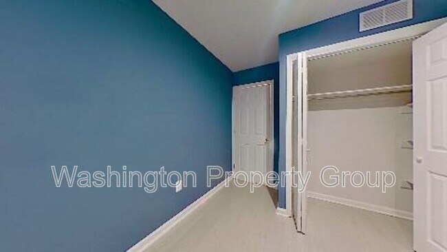 3101 Southern Ave SE in Temple Hills, MD - Building Photo - Building Photo