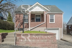 146 Central Ave in North Versailles, PA - Building Photo