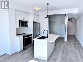 460 Dundas St E in Hamilton, ON - Building Photo - Building Photo