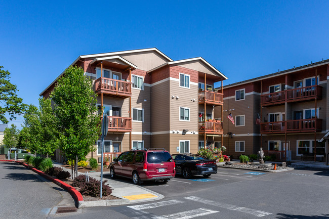 The Crossings at Battle Ground Village in Battle Ground, WA - Building Photo - Building Photo