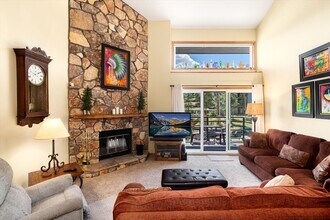 89410 Ryan Gulch Rd in Silverthorne, CO - Building Photo - Building Photo