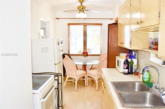 7300 Byron Ave-Unit -14A in Miami, FL - Building Photo - Building Photo